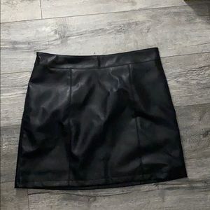 Leather skirt